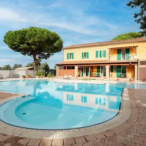 Ombra E 2*, Follonica Italie